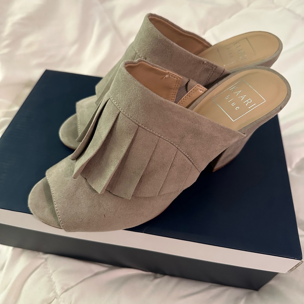 Super cute and comfy heels